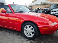 Usata Mazda MX5 116 CV (85 kW) 1992 Rosso Cabrio
