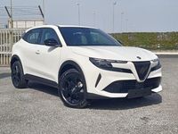 Nuova Alfa Romeo Junior 136 CV (100 kW) 2025 Bianco SUV