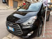 Usata Hyundai ix20 Xpossible 115 CV (84 kW) 2016 Nero Utilitaria