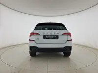 Nuova Skoda Kamiq 115 CV (84 kW) 2026 Bianco luna metallizzato nero tulipano p SUV