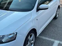 Usata Skoda Rapid Ambition 90 CV (66 kW) 2015 Bianco Utilitaria