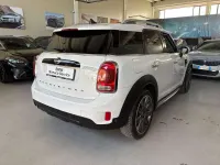 Usata Mini Cooper D Countryman Business 150 CV (110 kW) 2018 Light bianco SUV