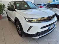 Usata Opel Mokka Elegance 110 CV (80 kW) 2022 Bianco SUV
