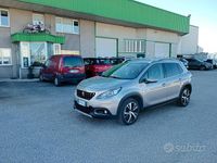 Usata Peugeot 2008 Allure 100 CV (73 kW) 2017 Grigio SUV