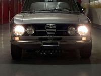 Usata Alfa Romeo 1750 Veloce 103 CV (75 kW) 1969 Argento Berlina