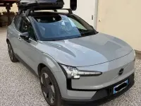 Usata Volvo EX30 Plus 75 kW (102 CV) 2024 Grigio SUV