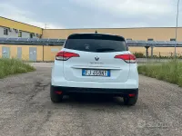 Usata Renault Scénic III 160 CV (117 kW) 2017 Bianco Monovolume