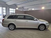 Usata Toyota Avensis 116 CV (85 kW) 2003 Grigio Station wagon
