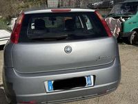 Usata Fiat Grande Punto Dynamic 90 CV (66 kW) 2005 Utilitaria