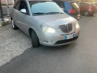 Usata Lancia Ypsilon 75 CV (55 kW) 2011 Grigio Utilitaria
