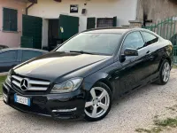 Usata Mercedes C220 Avantgarde 170 CV (125 kW) 2011 Nero Coupé