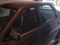 Usata Ford Escort Ghia 88 CV (64 kW) 1992 Grigio Berlina