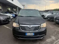 Usata Lancia Voyager 163 CV (119 kW) 2012 Nero Monovolume