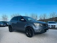 Usata SsangYong Korando 175 CV (128 kW) 2012 Grigio SUV