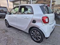 Usata Smart ForFour Proxy 71 CV (52 kW) 2016 Bianco Utilitaria