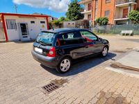 Usata Renault Clio II 100 CV (73 kW) 2005 Utilitaria