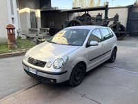 Usata VW Polo Trendline 75 CV (55 kW) 2003 Argento Berlina