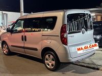 Usata Opel Combo 105 CV (77 kW) 2012 Argento Monovolume