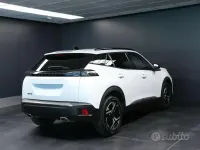 Usata Peugeot 2008 Allure 131 CV (96 kW) 2024 Bianco SUV