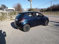 usata Lancia Ypsilon 1.0 hybrid ECOCHIC