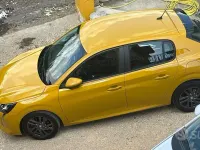 Usata Peugeot 208 102 CV (75 kW) 2021 Giallo Utilitaria