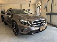 Usata Mercedes GLA200 137 CV (100 kW) 2014 Grigio SUV