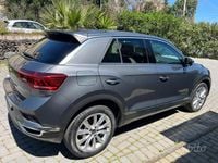 Usata VW T-Roc Advance 115 CV (84 kW) 2021 Grigio SUV