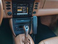 Usata Porsche 911 Carrera 4 Cabriolet 300 CV (220 kW) 2000 Nero Cabrio