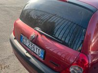 usata Renault Clio 1.2 benzina 2005