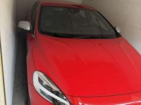 Usata Volvo V40 R-Design 120 CV (88 kW) 2017 Rosso Berlina