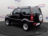 Usata Suzuki Jimny 86 CV (63 kW) 2015 Nero SUV