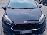 Usata Ford Fiesta 75 CV (55 kW) 2016 Blu Berlina