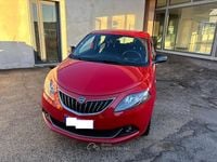 Usata Lancia Ypsilon Gold 69 CV (50 kW) 2022 Rosso Utilitaria