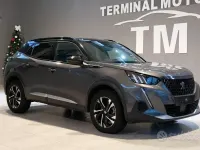Usata Peugeot 2008 GT 131 CV (96 kW) 2023 Grigio SUV