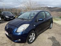 Usata Toyota Yaris Sol 87 CV (63 kW) 2007 Blu Utilitaria
