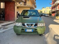 Usata Nissan Terrano 154 CV (113 kW) 2002 Verde SUV