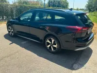 Usata Ford Focus Active 120 CV (88 kW) 2023 Nero Station wagon