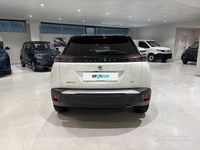 Usata Peugeot 2008 GT 131 CV (96 kW) 2021 Bianco SUV