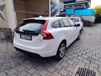 Usata Volvo V60 115 CV (84 kW) 2012 Bianco Station wagon