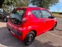 Usata Peugeot 107 68 CV (50 kW) 2008 Rosso Utilitaria