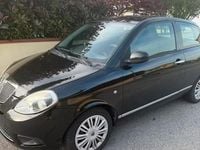 Usata Lancia Ypsilon 75 CV (55 kW) 2011 Nero Utilitaria