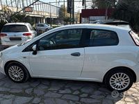 Usata Fiat Punto 75 CV (55 kW) 2013 Bianco Berlina