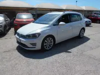 Usata VW Golf Sportsvan Executive 110 CV (80 kW) 2016 Bianco Monovolume