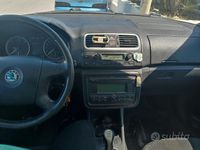 Usata Skoda Roomster 80 CV (58 kW) 2007 Nero Monovolume