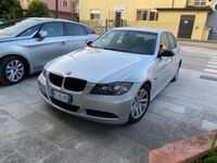 usata BMW 325 Serie i km 61.000 - 2006