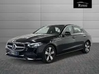 Usata Mercedes C200 163 CV (119 kW) 2023 Nero metallizzato Berlina