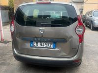 Usata Dacia Lodgy Ambiance 82 CV (60 kW) 2012 Monovolume