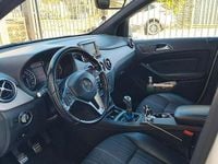 Usata Mercedes B200 156 CV (114 kW) 2014 Bianco Utilitaria