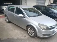 Usata Opel Astra 90 CV (66 kW) 2006 Argento Berlina