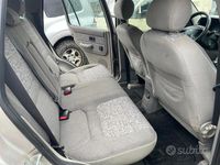 Usata Land Rover Freelander 111 CV (81 kW) 2001 Oro SUV